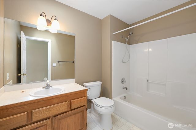 2947 Edel Avenue, Enumclaw, WA 98022