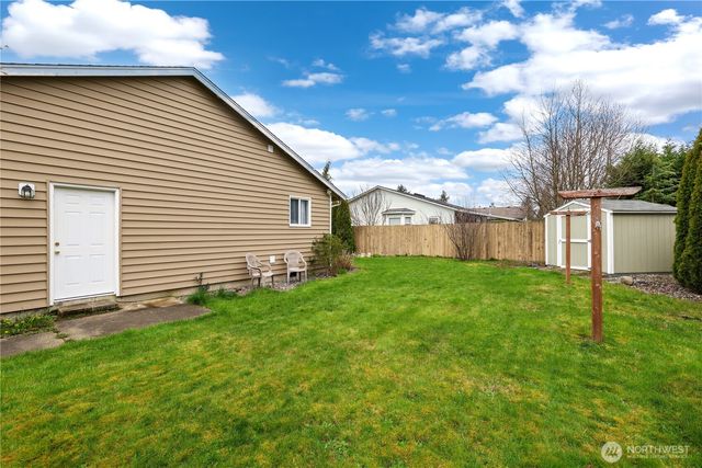 2947 Edel Avenue, Enumclaw, WA 98022