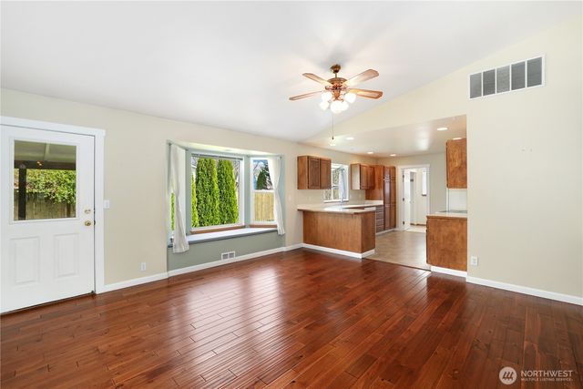 2947 Edel Avenue, Enumclaw, WA 98022