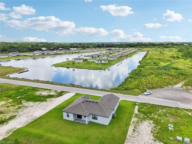 923 Admiral Bull Halsey AVE, Labelle, FL 33935