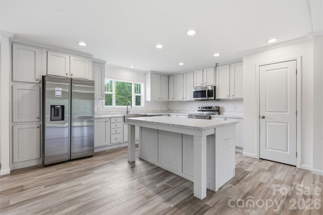 2245 Carter Hill Lane, Lancaster, SC 29720