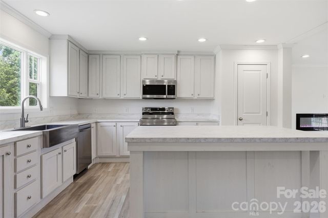 2245 Carter Hill Lane, Lancaster, SC 29720