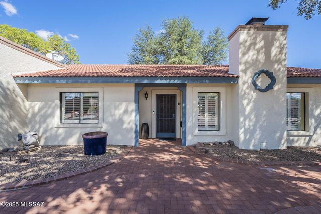 1006 N Paseo Iris, Green Valley, AZ 85614