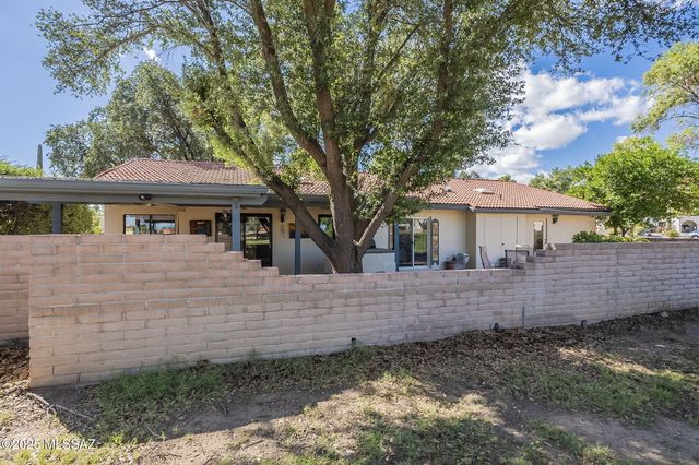 1006 N Paseo Iris, Green Valley, AZ 85614
