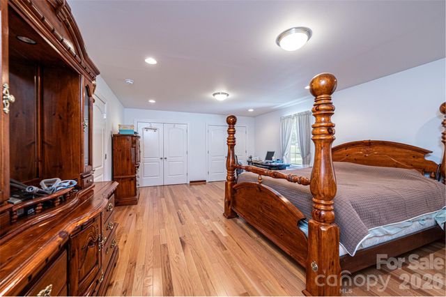 460 Sunset Street, Granite Falls, NC 28630