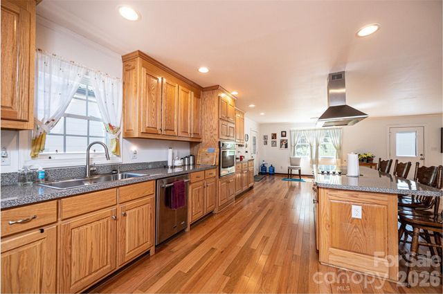 460 Sunset Street, Granite Falls, NC 28630