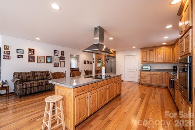 460 Sunset Street, Granite Falls, NC 28630