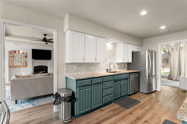 1125 Wingate Drive, Bedford, TX 76021