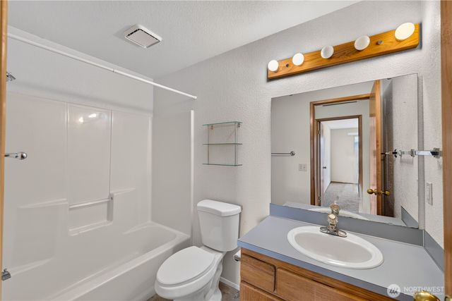 3812 W 3rd Street, Anacortes, WA 98221
