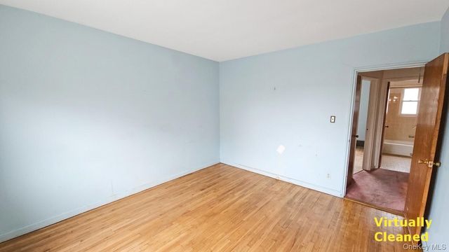 1062 E 229th Street, Bronx, NY 10466