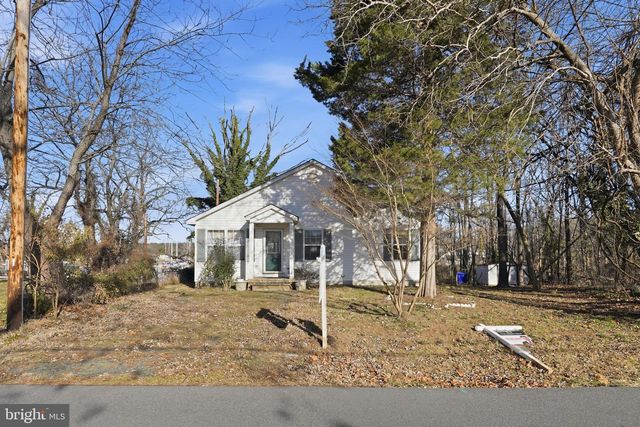 12350 NEALE SOUND DR, Cobb Island, MD 20625