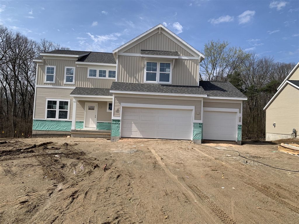 1441 Kimber Drive, Lowell, MI 49331
