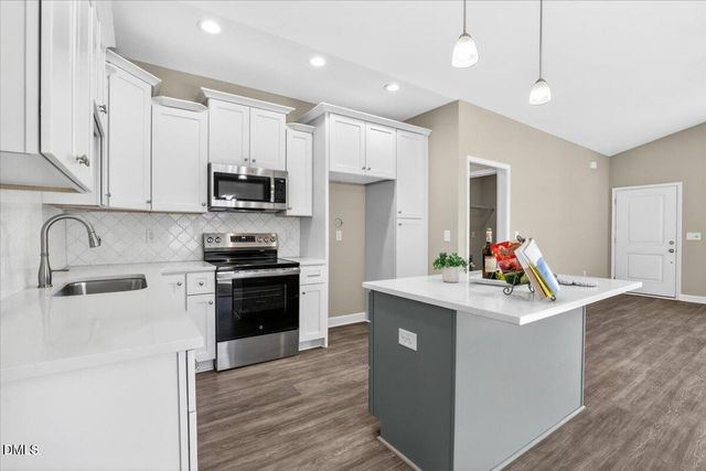 106 Sagewood Drive, Dudley, NC 28333
