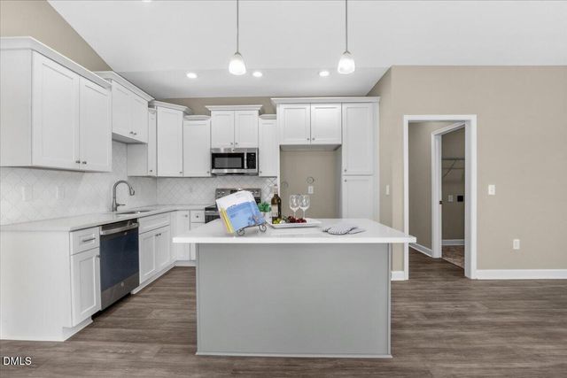 106 Sagewood Drive, Dudley, NC 28333