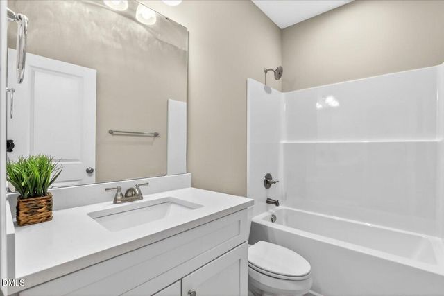 106 Sagewood Drive, Dudley, NC 28333