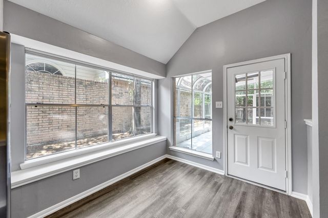 95 N Crossed Birch Place, The Woodlands, TX 77381