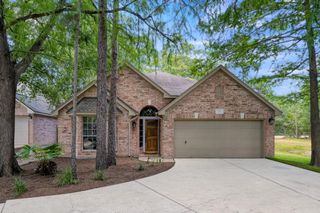 95 N Crossed Birch Place, The Woodlands, TX 77381