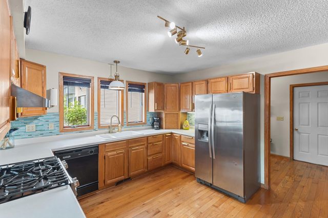 15267 Fairbanks Trail NE, Prior Lake, MN 55372