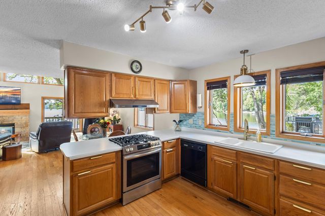 15267 Fairbanks Trail NE, Prior Lake, MN 55372