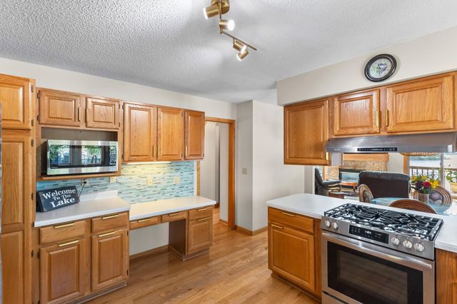 15267 Fairbanks Trail NE, Prior Lake, MN 55372