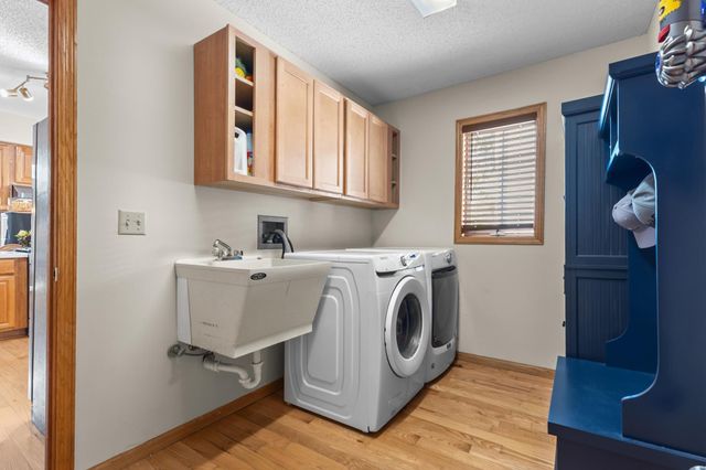 15267 Fairbanks Trail NE, Prior Lake, MN 55372