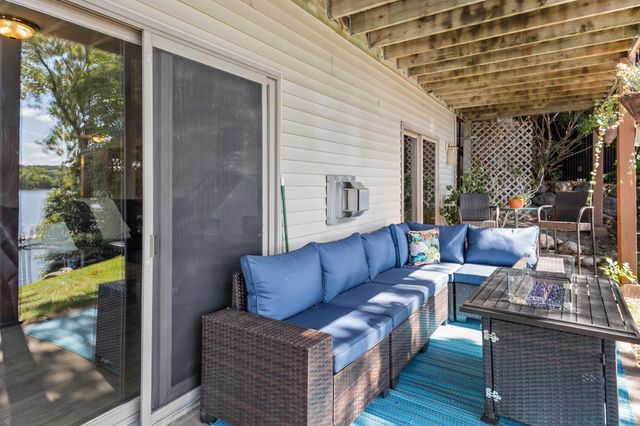 15267 Fairbanks Trail NE, Prior Lake, MN 55372