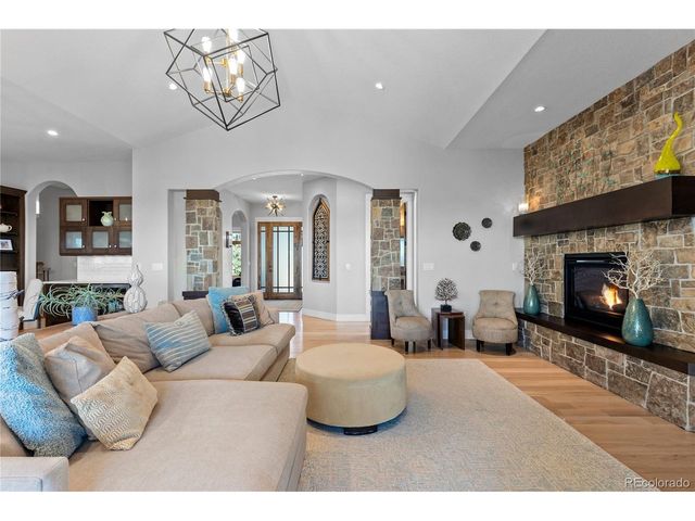 7085 S Waco St, Foxfield, CO 80016