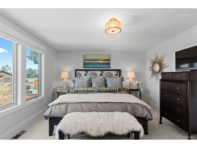 7085 S Waco St, Foxfield, CO 80016