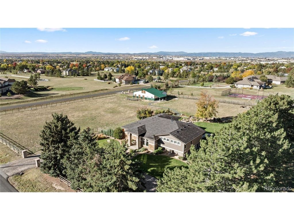 7085 S Waco St, Foxfield, CO 80016