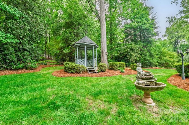 2804 Wimbledon Drive, Gastonia, NC 28056