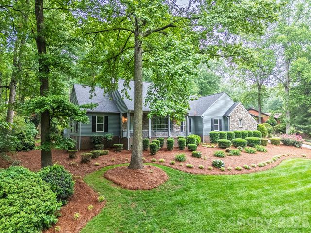 2804 Wimbledon Drive, Gastonia, NC 28056
