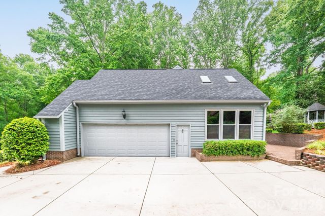 2804 Wimbledon Drive, Gastonia, NC 28056