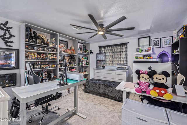 10206 E ISLETA Avenue, Mesa, AZ 85209