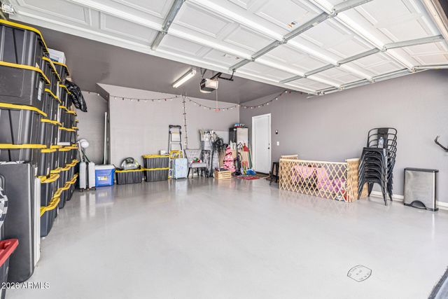 10206 E ISLETA Avenue, Mesa, AZ 85209