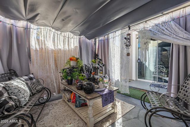 10206 E ISLETA Avenue, Mesa, AZ 85209