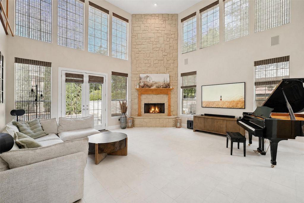 8319 Midway Road, Dallas, TX 75209 — photo 2