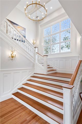 7 Red Cross Avenue, Newport, RI 02840