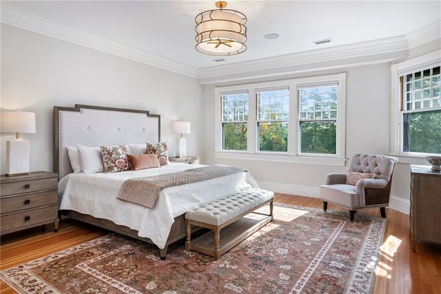 7 Red Cross Avenue, Newport, RI 02840