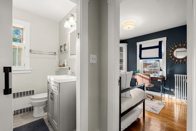 73 Albatross Rd, Quincy, MA 02169