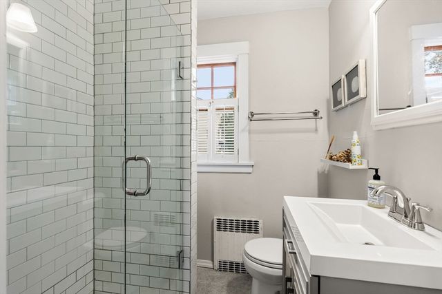 73 Albatross Rd, Quincy, MA 02169