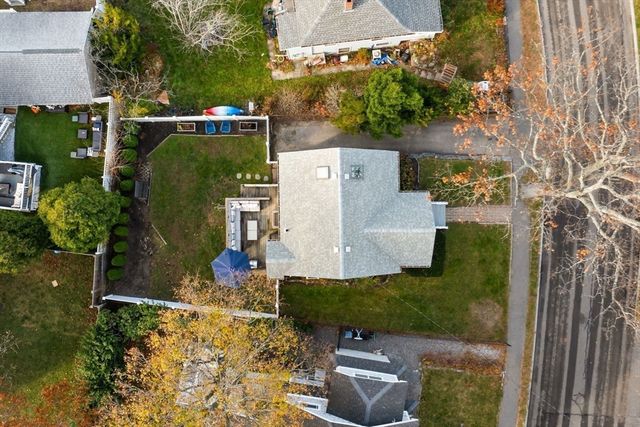 73 Albatross Rd, Quincy, MA 02169