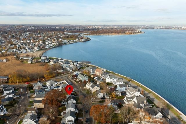 73 Albatross Rd, Quincy, MA 02169