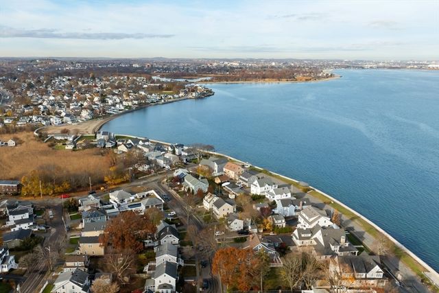 73 Albatross Rd, Quincy, MA 02169