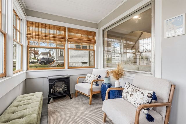 73 Albatross Rd, Quincy, MA 02169