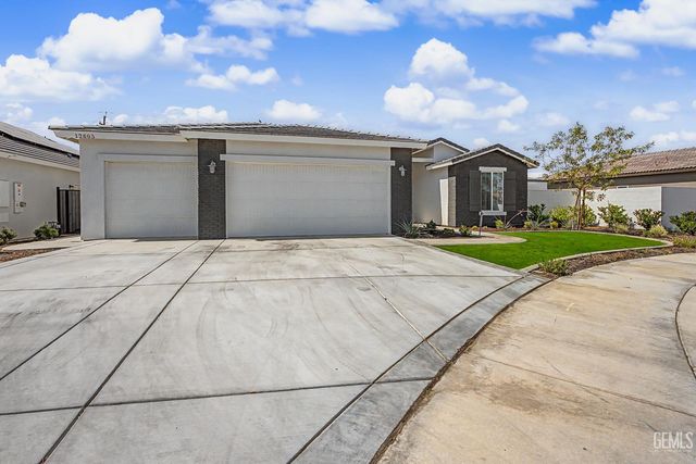 12605 Petaluma Court, Bakersfield, CA 93311
