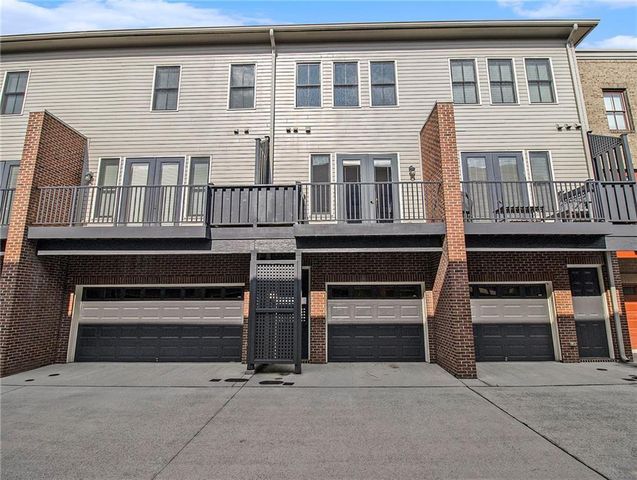 4694 Dogwood Alley, Atlanta, GA 30338