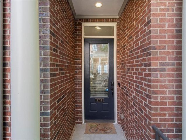 4694 Dogwood Alley, Atlanta, GA 30338