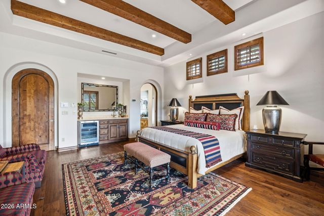 10585 E Crescent Moon Drive 15, Scottsdale, AZ 85262