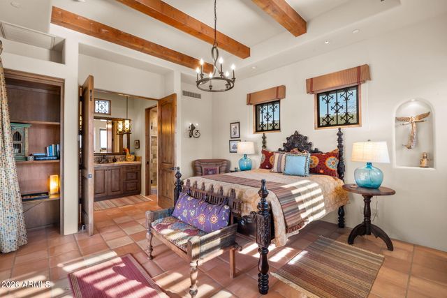 10585 E Crescent Moon Drive 15, Scottsdale, AZ 85262