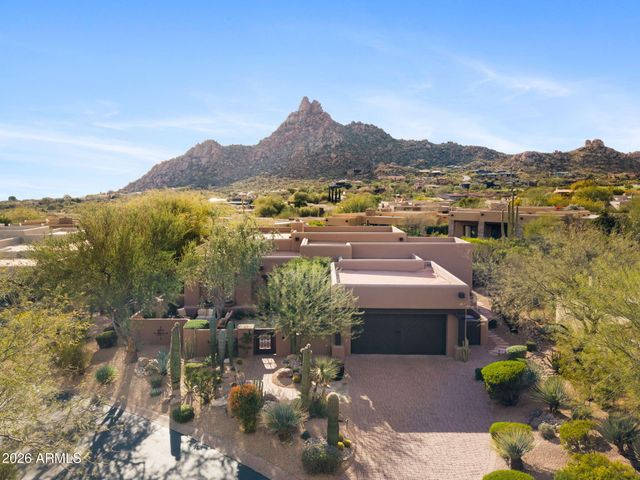 10585 E Crescent Moon Drive 15, Scottsdale, AZ 85262